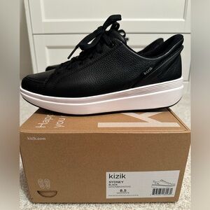 KIZIK Sydney Black Womens Shoes Size 8.5 NWT